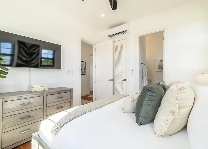Casa Tamara And Mistico Club Boat Shuttle Villa